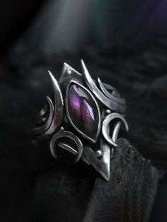 Gothic Male Jewelry, Rings For Men Gothic, Mens Goth Rings, Purple Gem Jewelry, Purple Accessories Men, Gothic Rings Men, Emo Rings Men, Descendants Genderbend, Mens Jewelry Aesthetic