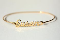 Vintage Name Bracelet - Susan Name Bracelet Gold, Gold Name Bracelet, Gold Bra, Vintage Names, Silk Thread Bangles, Jewelry Chest, Vintage Bracelet, Name Jewelry, The 50s