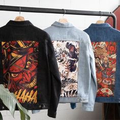 Paintings On Clothes, Shirt Back Design, Painting On Clothes, Denim Painting, Paint Clothes, Painting Clothes, Cloth Painting, Men Denim Jacket, Custom Clothing Design