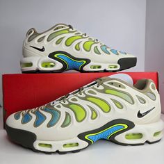 Nike Air Max Plus Drift Size 14 Men Phantom/Cargo Khaki-Cyber Sku: Fd4290-008 100% Authentic Brand New With Box (Box Is Missing Lid) Any Questions? Make Sure To Ask Price Firm White Outdoor Sneakers With Air Cushioning, Urban White Running Shoes For Outdoor, Urban White Outdoor Running Shoes, Urban Style White Outdoor Running Shoes, Nike Outdoor Sneakers With Vented Sides, Green Low-top Running Shoes With Vented Sides, Green Lace-up Sneakers With Vented Sides, Green Air Max Sneakers For Outdoor, Nike White Outdoor Sneakers