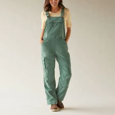 Gardening Overalls, Khakis Outfit, Overalls For Women, Farm Clothes, Duluth Trading Company, Gardening Outfit, Dream Style, Duluth Trading, Bib Overalls