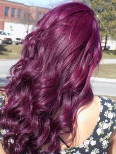 Magenta Hair Dye, Reddish Purple Hair, Magenta Red Hair, Raspberry Hair Color, Pelo Color Vino, Raspberry Hair, Magenta Hair Colors, Magenta Hair