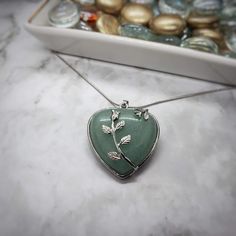 Healing Design, Blooming Heart, Attracting Wealth, Wealth And Abundance, Aventurine Crystal, Indie Jewelry, Leadership Qualities, Large Heart, Unique Nature