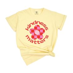 Looking for a cute versatile top to wear this summer? Make sure to grab one of our Kindness Matters Checkered Flower garment dyed graphic tees! This soft and comfortable graphic tee is the perfect top for any outfit. It can be paired with biker shorts, jeans, or even a simple skirt/dress! This tee is true-to-size, so be sure to order your regular t-shirt size! If you are looking for a more oversized look, make sure to size up! Spring Acid Wash Relaxed Fit T-shirt, Spring Tie Dye T-shirt With Graphic Print, Summer Tie Dye T-shirt With Funny Print, Spring Tie Dye T-shirt With Letter Print, Spring Acid Wash Graphic Tee, Spring Tie-dye T-shirt With Letter Print, Acid Wash T-shirt With Screen Print For Spring, Acid Wash Screen Print Tops For Spring, Summer Acid Wash T-shirt With Funny Print