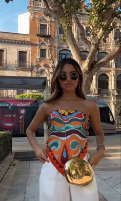 Latin Fashion Outfits, America Summer Outfits, Latina Chic Outfit, Bright Pattern Outfit, Colombia Summer Outfits, Bright Colored Summer Outfits, Bold Colour Outfit, Summer Outfits 2023 Colorful, Bold Pattern Outfit