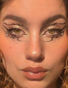 White Pencil Liner Makeup Looks, Eyeliner Palette, Lash Sensational Mascara, Maybelline Lash Sensational Mascara, Maquillage On Fleek, Lash Sensational, Maybelline Lash Sensational