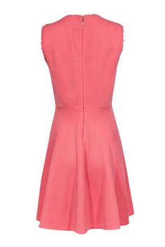 Grab this bright and feminine mini dress to add a pop of color to your spring wardrobe. This Rebecca Taylor frock offers a flirty fit and flare silhouette that will turn heads. This dress is waiting to be seen at brunch with your BFFs! Size 8 Shell: 96% Polyester, 4% Spandex Lining: 100% Polyester Trim: 70% Rayon, 27% Nylon, 3% Spandex Concealed back zipper Fully lined Fit and flare silhouette Sleeveless Round neckline Scallop detail on sleeve Bust 33" Waist 29" Shoulder to hem 34.75" Flirty Pink Fit And Flare Mini Dress, Pink Fit And Flare Mini Dress, Pink Flirty Fit And Flare Mini Dress, Pink Fit And Flare Mini Dress, Flirty Style, Pink Fit And Flare Knee-length Mini Dress, Pink Knee-length Fit And Flare Mini Dress, Pink Fit And Flare Mini Dress Knee-length, Feminine A-line Mini Dress With Stretch, Spring Mini Dress With Flattering Silhouette