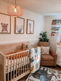 Tan, white and neutral nursery. Jungle theme Chocolate Brown Nursery, Baby Boy Nursery Small Space, Baby Boy Jungle Nursery, Ocean Baby Room, Safari Theme Room, Animal Theme Nursery, Jungle Theme Nursery, Animal Baby Room