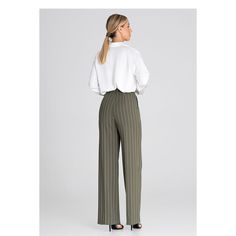 We present pants that combine comfort and elegance. They are long and wide, which provides freedom of movement and comfortable wearing. The button closure is practical and stylish, and the edge adds elegance to the pants. In addition, the pants are higher in the waist, which gives them a modern touch. They are an excellent choice for many occasions, from formal meetings to more casual situations. These pants will highlight your individual style and make you feel both comfortable and fashionable. Versatile Wide-leg Cargo Pants, Relaxed Fit Wide Leg Office Pants, Office Wide Leg Relaxed Fit Pants, Spring Business Casual High-waisted Wide Leg Pants, Versatile Straight Dress Pants With Elastic Waistband, Relaxed Fit High-waisted Wide Leg Pants For Business Casual, Versatile Wide-leg Pants With Loose Fit, High-waisted Wide Leg Pants For Business Casual, Spring Office Pants