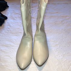 American Eagle Size 7 Mid-Calf Cream Color Never Worn Nwt Wide Calf Closed Toe Boots For Spring, Spring Beige Faux Leather Boots, Wide Calf Spring Boots With Round Toe, Cream Closed Toe Boots For Fall, Spring Wide Calf Boots With Round Toe, Spring Wide Calf Round-toed Boots, Cream Mid-calf Boots For Spring, Cream Ankle-high Western Boots, Cream Round Toe Boots For Spring