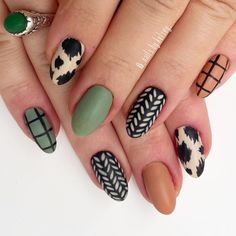 20  Stunning Thanksgiving Nail Ideas For This Fall Country Nail Designs, Nail Ideas For 2023, Thanksgiving Nail Ideas, Rodeo Nails, Unique Nail Designs, Turkey Nails, Holiday Themed Nails, Cute Nail Polish, Thanksgiving Nail Art