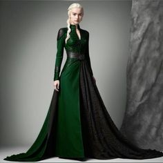 Targaryen Dress, Bridesmaids Dress Inspiration, Targaryen Art, Queen Aesthetic, Modest Style, Aesthetic Dress, Fantasy Closet, Fantasy Gowns, Emerald City