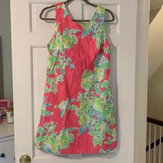 Lilly Pulitzer Size 8, Never Worn Pink Sleeveless Holiday Dresses, Pink Cotton Holiday Dress, Pink Sleeveless Dress For Holiday, Sleeveless Pink Dresses For Holiday, Casual Pink Mini Dress For Holiday, Casual Lined Holiday Dresses, Pink Sundress For Holiday, Pink Mini Dress For Holiday, Pink Holiday Mini Dress For Spring