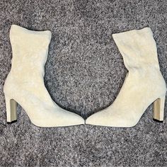 Shein Women’s Nude Suede Ankle Booties 8.5 Nwt In Box 4 Inch Heels. Item #7 Cream High Ankle Heels For Winter, Trendy Beige High Heel Booties, Cream High Heel Suede Boots, Cream High Heel Boots For Winter, Trendy Cream High Heel Booties, Cream High Heeled Boots Medium Width, Cream Heels With Reinforced Heel For Winter, Beige Pointed Toe Booties, Cream Block Heel Winter Heels