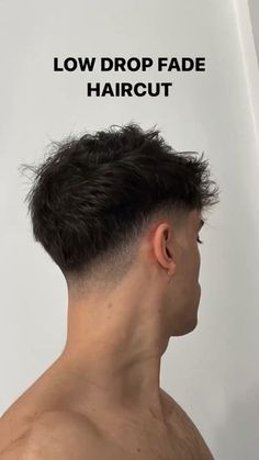 Low Fade For Wavy Hair, Low V Fade Haircut Men, Trimmed Hairstyles For Men, Back Of Mens Haircut, Men’s Low Skin Fade Haircut, Low Fade Hairstyles For Men, Low Drop Fade Short Hair, Mens Low Drop Fade Haircut, Men’s Drop Fade