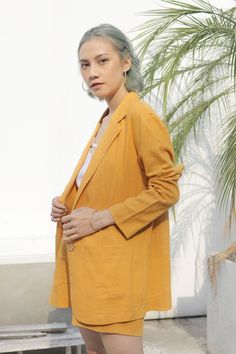 Classic Linen Blazer. Timeless chic. Expertly tailored with custom options.
- Pure woven linen- Single breast with single button closure- Wide sleeves- Loose and comfortable fit- Large patch pockets to front Linen Suits Women, Linen Blazers Women, Linen Camisole, Light Blue Suit, Female Office, Office Uniform, Linen Jackets, Basic Shorts, Linen Suit