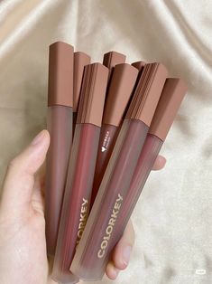 Makeup Packaging Aesthetic, Penyimpanan Makeup, Makeup Collection Goals, Cute Lipstick, Lipstick Kit