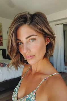 Deep Brown Hair, Hair Styles For Medium Hair, Styles For Medium Hair, Rich Brown Hair, Shaggy Bob Hairstyles, Short Layered Bob Haircuts, Hair Styles Long Hair, Classic Pixie