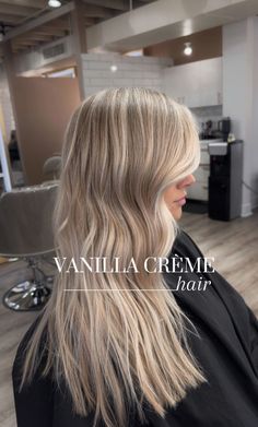 Pearly Blonde Highlights, Abbey Yung Hair, Icy Cool Blonde Hair Color, Creamy Platinum Blonde Hair, 2025 Blonde Hair Trends, Carachele Hair, Blonde Hair Inspo Balayage, Vanilla Beige Blonde Hair