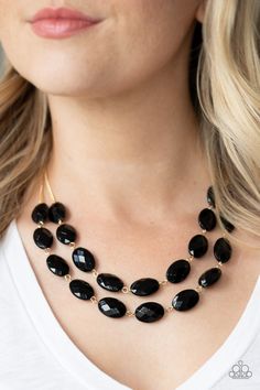 Attached to dainty gold chains, oval black beads delicately link into colorful rows below the collar, adding a powerful splash of color to any outfit. Features an adjustable clasp closure. Max Volume, Black Gold Necklace, Paparazzi Accessories, Black Necklace, Blue Necklace, Chic Accessories, Short Necklace, Boutique Jewelry, Blue Beads