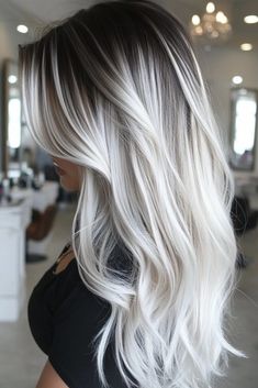 Blonde Hair With Dark Roots Balayage, White Blonde With Shadow Root, Platinum Balayage On Dark Hair, Platinum Balayage Dark Roots, High Contrast Hair Color, Platinum Blonde Hair Balayage, Dark Root Blonde Hair, Shadow Root Brown To Blonde, Platinum Blonde Dark Roots