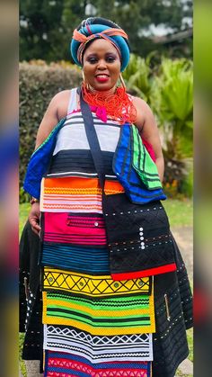 Blouse Dress Outfit, Xhosa Attire, African Traditional Wear, African Wedding Attire, Traditional Attires, Best African Dresses, Stylish Wedding Dresses, Gown Inspiration, Office Dresses For Women