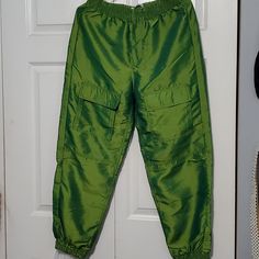 Brand New Iridescent Green Abercrombie & Fitch Joggers Green Nylon Parachute Pants For Summer, Fitted Green Nylon Pants, Soccer Sweatpants, Yellow Joggers, Leather Jogger Pants, Green Sweatpants, Red Windbreaker, Leather Joggers, Soft Joggers