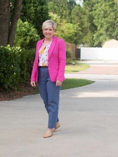 hot pink blazer outfit ideas Women In 40s