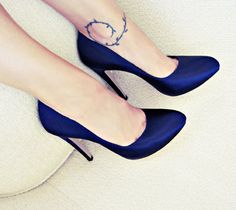 navy satin platform pumps / Ferragamo heels.. Wedding Shoes Sneakers, Converse Wedding Shoes, Wedge Wedding Shoes, Wedding Shoes Comfortable, Prom Shoes, Fabulous Shoes