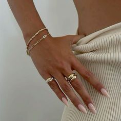 Jewellery Essentials, Aesthetic Rings, Jewelry Accessories Ideas, Ringe Gold, Gold Ring Stack, Accessories Ideas, Birthday List