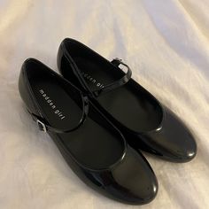 Size 7 Super Cute Madden Girl Tutu Mary Jane Flats. Never Worn/ New Without Tags! Casual Mary Janes For Spring Party, Casual Party Mary Janes, Trendy Black Mary Janes For Spring, Outfit Collages, Mary Jane Shoes Flat, Black Tutu, Girl Tutu, Outfit Collage, Cute Flats