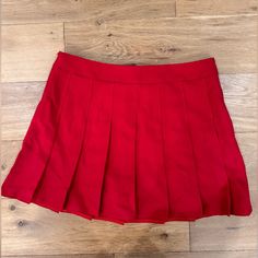 Purchased From Amazon Size Large Never Worn Zara Pleated Skirt, Red Pleated Skirt, Lady In Red, Pleated Skirt, Womens Skirt, Zara, Skirt, Red, Women Shopping