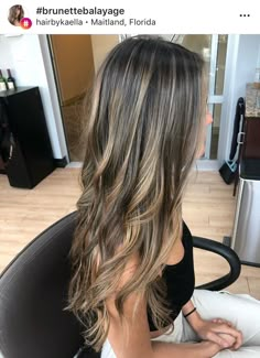 Blonde Balayage On Black Hair, Balayage On Black Hair, Blonde Highlights On Dark Hair, Black Hair Balayage, Brown Hair Looks, Brown Hair Inspo, Balayage Hair Dark, Dark Hair With Highlights