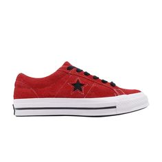 Find CONVERSE One Star on Editorialist. Starting out as a basketball shoe in the 70s, the 90s saw the silhouette become adapted by its growing grunge culture and other pop-culture moments. The more current One Star ‘Red’ sneaker has taken a casual, lifestyle design featuring a suede upper that switches its typical white laces and One Star cut-out for black hued ones. Underfoot, the shoe sits along its distinct vulcanized sole. Retro University Red Sneakers For Streetwear, Sporty Sneakers With Star Logo For Streetwear, Sporty Streetwear Sneakers With Star Logo, Retro Low-top Red Basketball Shoes, Retro University Red Low-top Sneakers, Retro Low-top University Red Sneakers, Leather Sneakers With Star Logo For Streetwear, Casual Low-top Sneakers With Star Logo, Red Casual Basketball Shoes With Speckled Midsole