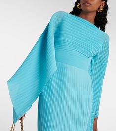 Adami chiffon maxi dress in blue - Solace London | Mytheresa Turtleneck Sweater Outfit, Blue Chiffon Dresses, Solace London, London Outfit, Chiffon Evening Dresses, Pleated Chiffon, London Dresses, Pleated Maxi Dress, Satin Maxi