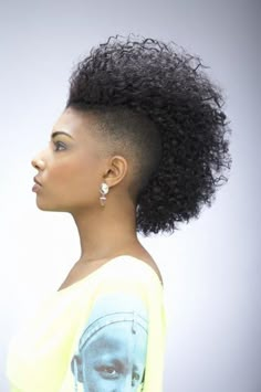 Fro-hawk | Black Women Natural Hairstyles Mohawk Hairstyles Long Hair, Hairstyles Mohawk, Curly Mohawk Hairstyles, Female Mohawk, Hairstyles Long Hair, Short Afro Hairstyles, Cabello Afro Natural, Curly Mohawk