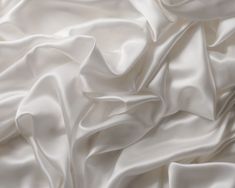 The Mulberry Charmeuse Silk Sheet Set is the finishing touch of the essential bedding collection and luxury at its finest. The long strand natural mulberry silk in our signature weave wicks moisture and repels household allergens to ensure you have the dreamiest and most rejuvenating of sleeps. As it elegantly drapes over the body, silk's smooth surface results in less friction against hair and skin for increased health and beauty benefits. Experience the refreshing effects of silk and its sophi Silk Sheet Set, Silk Duvet, Silk Bed Sheets, Silk Duvet Cover, Body Hugging Dress, Silk Sheets, Silk Stockings, Iphone Homescreen Wallpaper, Light Hair Color