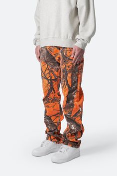 the V603 Camo Carpenter Pants are designed with our new V fit which is relaxed throughout, features a vintage wash and constructed from custom developed hunting camo fabric with a pink base. details relaxed fit throughout* 100% cotton extended inseam model is 6’1, 140 lbs and wears a size 30 *note: this denim is not constructed with stretch or spandex Camo Fabric, Military Cargo Pants, Oversized Jersey, Layered Hoodie, Hunting Camo, 140 Lbs, Carpenter Pants, Denim Patchwork, New Years Sales