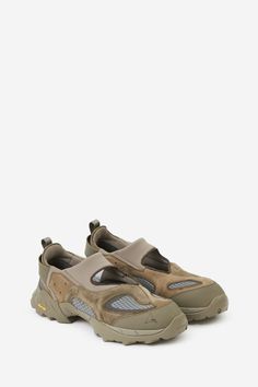 ROZES Sneakers in multicolor leather, rubber sole, vibram sole, logo on the side, contrast panels, slip on style Burberry Hat, Boots And Sneakers, Engineered Garments, Luxury Shop, On The Side, Luxury Boutique, Shoe Brands, Loafer Shoes, Valentino Garavani