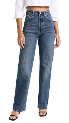 PRICES MAY VARY. Fabric: Mid-weight, low-stretch denim Fading and whiskering Rise: 11in / 28cm, Inseam: 31.5in / 80cm, Leg opening: 15in / 38cm Button fly 5-pocket styling Ribcage Full Length Jeans Levis Ribcage Straight, Levi's Ribcage, Ribcage Jeans, Levis Outfit, Full Length Jeans, Levis Ribcage, Valley View, Vintage Crewneck, Black Midi Skirt