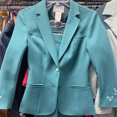 This One Of A Kind H Bar C Vintage Women’s Western Suit Is A Size 6. No Damage What So Ever. The Sleeves Are Embroidered With Western Designs. It Is A Teal Color. The Suit Is Labeled A Size 6 And The Pants Tag Is Not But The Measurements Are In The Pictures. Spring Single Breasted Fitted Pantsuit, Spring Fitted Single-breasted Pantsuit, Fitted Single Breasted Blue Pantsuit, Fitted Blue Single-breasted Pantsuit, Teal Suit, California Ranch, Western Suits, Ranch Wear, Western Design