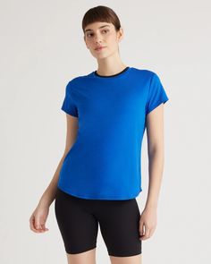 Flowknit Breeze Tee Blue Technical Workout T-shirt, Basic Short Sleeve Go-dry Activewear, Sporty Breathable Jersey Tops, Versatile Moisture-wicking Crew Neck T-shirt, Breathable Jersey Athleisure Top, Moisture-wicking Jersey Sports Top, Casual Recycled Polyester Sports Tops, Casual Sports Tops In Recycled Polyester, Athleisure Breathable Jersey Tops