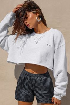 Cut Off Sweatshirt - Pearl Grey French Terry w/ Logo Cut Off Sweatshirt, Classy Skirts, Oversized Sleeves, Perfect White Tee, Oversize Sleeves, W Logo, Joah Brown, Cropped Pullover, Cut Sweatshirts