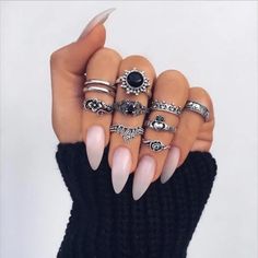 * Material -> Alloy Free Gift W/ Every Purchase >>Offer Friendly Closet<< >{ All Fair Values Accepted }< Midi Ring Set, Antique Silver Rings, Gold Elephant, Carved Ring, Knuckle Ring, Geometric Flower, Ruby Engagement Ring, Boho Geometric, Knuckle Rings