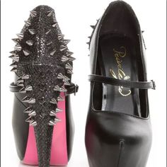 Women's Shoes Privileged Elly Black Spiked And Sparkly Platform Heels Size 6.5 These Are Nice Elegant Spiked Black Color Pumps For Women Never Been Worn, But Box Is Damaged, Will Come With The Box, But Shoes Are In Good Condition, One Of The Heels Has Minor Damage On The Front From The Spikes On The Other Shoe, As Shown In The Last Picture. Punk Style Round Toe Fitted Heels, Punk Style Round Toe Heels, Punk Platform Heels With Pointed Toe, Punk Pointed Toe Studded Heels, Punk Pointed Toe Heels With Studs, Punk Heels With Studs And Pointed Toe, Edgy Round Toe Heels For Party, Edgy Heels With 4-inch Heel And Round Toe, Punk Platform Heels For Night Out