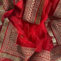 This gorgeous Bridal Queen Red Stone Embroidered Fringed Net Dupatta comes with a traditional and festive RED tone just like Katrina Bridal Dupatta. To enhance this, a detailed and fine thread and sequin border on silk with dainty fringes on the edges. Look like a queen wearing the Bridal Dupatta worn by Katrina at her wedding with this net stone work embroidered dupatta from anokherang. Material : Net Work type : Stone, Sequin Pattern Type : Embroidered with Fringes Color : Red Length : 2.5 m W Dupatta Designs Ideas, Indian Bride Outfits, Red Tone, Indian Dresses Traditional, Indian Bridal Fashion, Indian Bridal Outfits