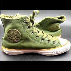 New Without Tags Converse Unisex Chuck Taylor Size 5 Casual Converse High-top Sneakers For Winter, Green Leather Converse Sneakers, Casual Green Sneakers For Winter, Casual Green Winter Sneakers, Green High-top Sneakers For Winter, Green Lace-up Winter Sneakers, Green Converse High-top Sneakers For Outdoor, Shoes Converse, High Top Sneaker