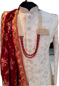 Traditional White Dupatta For Formal Occasions, White Traditional Formal Sets, Formal Traditional White Sets, Elegant White Sets With Motifs, White Wedding Sets With Motifs, White Traditional Drape Ceremonial Sets, White Ceremonial Sets With Traditional Drape, Ceremonial White Sets With Traditional Drape, Ceremonial Sets With Traditional Drape In White