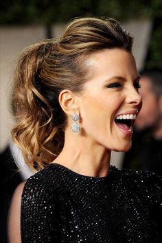 Kate Beckinsale Hair, Wedding Hair Up, Athletic Hairstyles, Penteado Cabelo Curto, High Ponytails, Kate Beckinsale, Hollywood Celebrities, Hair Dos, Ponytail Hairstyles