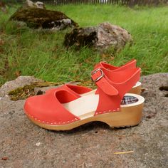 NEW NUBUCK LEATHER CLOGS  MADE FROM NATURAL NUBUCK LEATHER AND NATURAL ALDER WOOD  Clogs Sandals for Women  Low heel ergonomic wooden sole and soft leather. made to order. Available in sizes 36-41. For other sizes please contact me EUR 35 l UK 2.5 l AUS 4.5 l USA 5 l up to 22.3cm l 8.78 inches  EUR 36 l UK 3.5 l AUS 5.5 l USA 6 l up to 23cm l 9.02 inches EUR 37 l UK 4 l AUS 6 l USA 6.5 l up to 23.7cm l 9.33 inches  EUR 38 l UK 5 l AUS 7 l USA 7.5 l up to 24.5cm l 9.65 inches EUR 39 l UK 6 l AUS 8 l USA 8.5 l up to 25.3cm l 9.96 inches EUR 40 l UK 7 l AUS 9 l USA 9 l up to 25.9cm l 10.2 inches EUR 41 l UK 7.5 l AUS 9.5 l USA 9.5 l up to 26.6cm l 10.47 inches EUR 42 l UK 8 l AUS 10 l USA 10.5 l up to 27.2cm l 10.69 inches Hand crafted women's clogs are made using NATURAL LEATHER upper and WO Red Closed Toe Sandals With Heel Strap, Orange Mules With Removable Insole And Round Toe, Orange Round Toe Clogs With Rubber Sole, Summer Clogs With Heel Loop And Flat Heel, Orange Leather Low Heel Sandals, Orange Low Heel Leather Sandals, Orange Leather Sandals With Low Heel, Red Closed Toe Sandals With Heel Loop, Red Open Toe Clogs With Rubber Sole